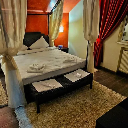 Rich Guest house *